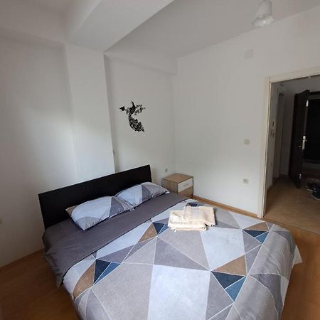 Tatjana'S Apartments Ohrid Esterno foto